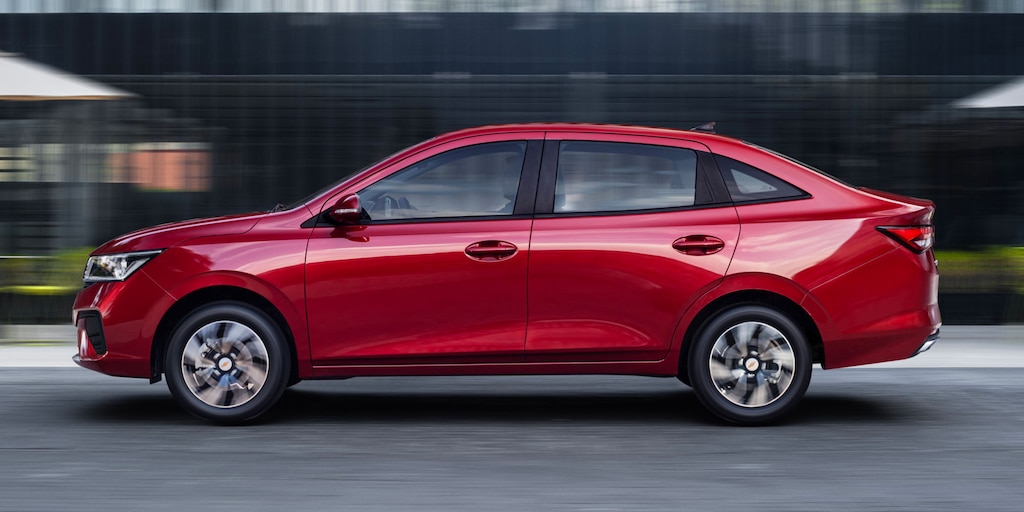 Smartphone Integration: Apple CarPlay™ y Android Auto™ para Chevrolet Aveo 2024