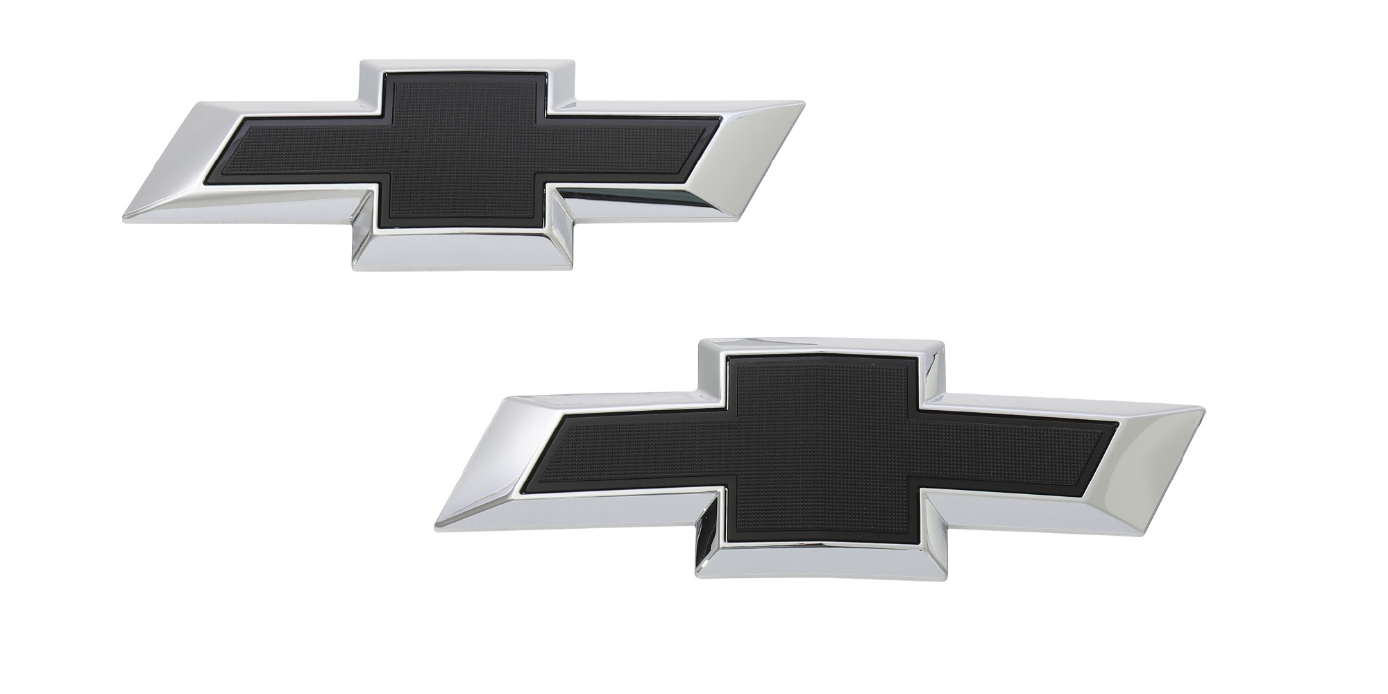 Nueva Traverse 2026, emblema Chevrolet en negro